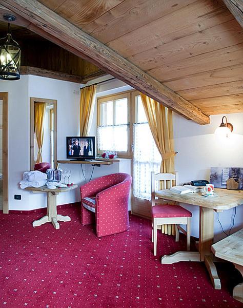 Hotel Garni San Nicolo Pozza di Fassa Zewnętrze zdjęcie
